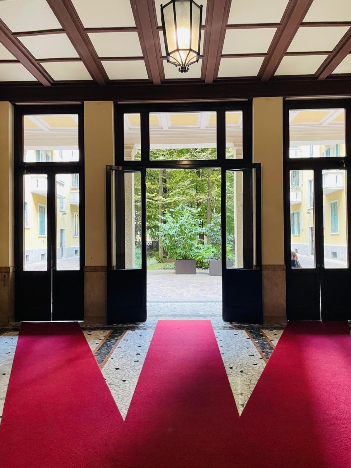 Regina By The Blue Twins Apartments Milano エクステリア 写真